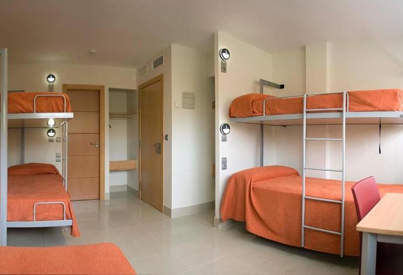 اتاق استاندارد چهار تخته, Albergue Inturjoven Sevilla