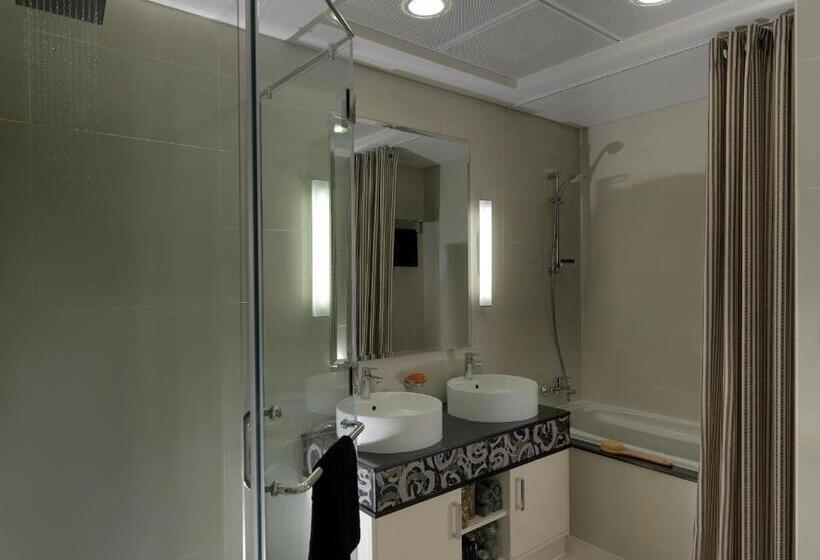 جناح بغرفتي نوم, Damac Maison Mall Street