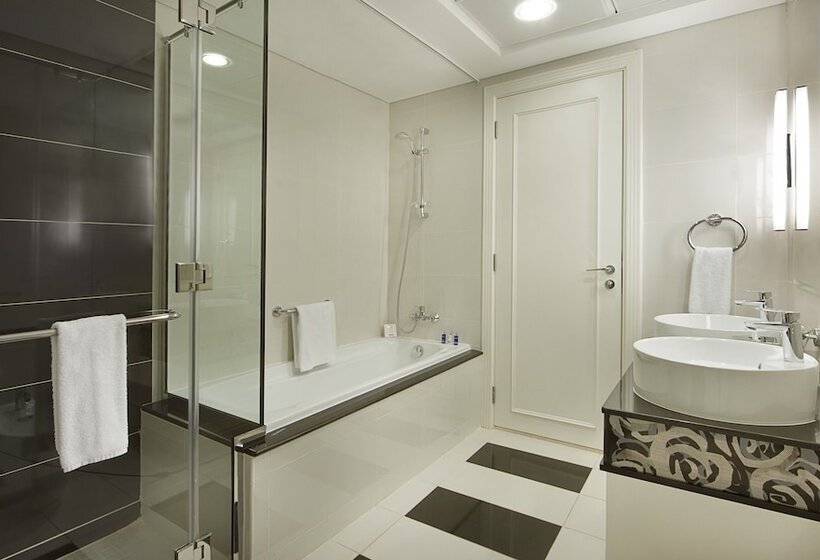 جناح بغرفتي نوم, Damac Maison Mall Street