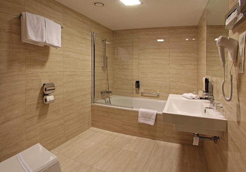 اتاق استاندارد یک نفره, Grandior Hotel Prague