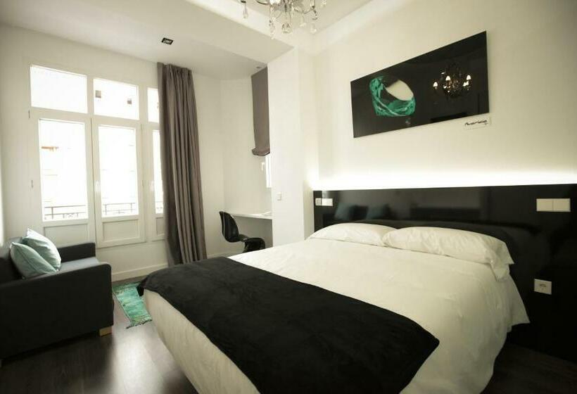 اتاق سوپریور با چشمانداز شهر, Vitium Urban Suites