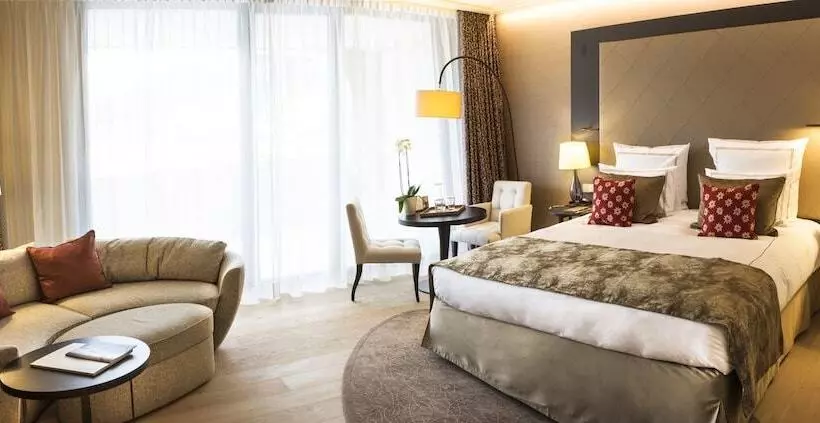 ダブルベッドスタンダードルーム, Alpengold Hotel Davos