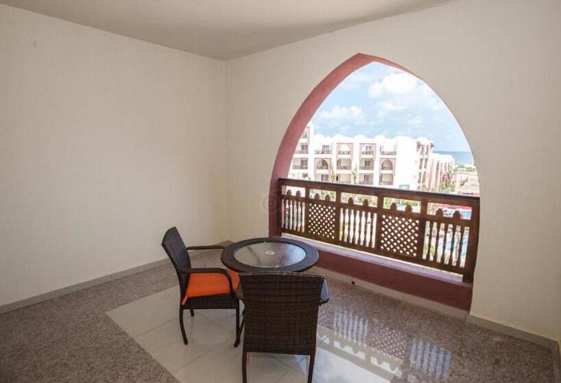 スタンダードシングルルーム, Lella Meriam