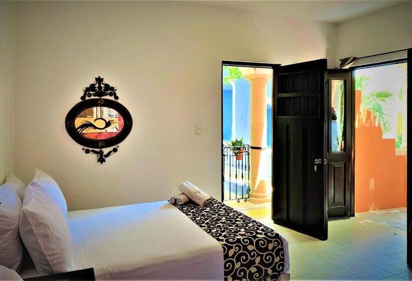 バルコニー付きスタンダードルーム, Casa De Las Flores