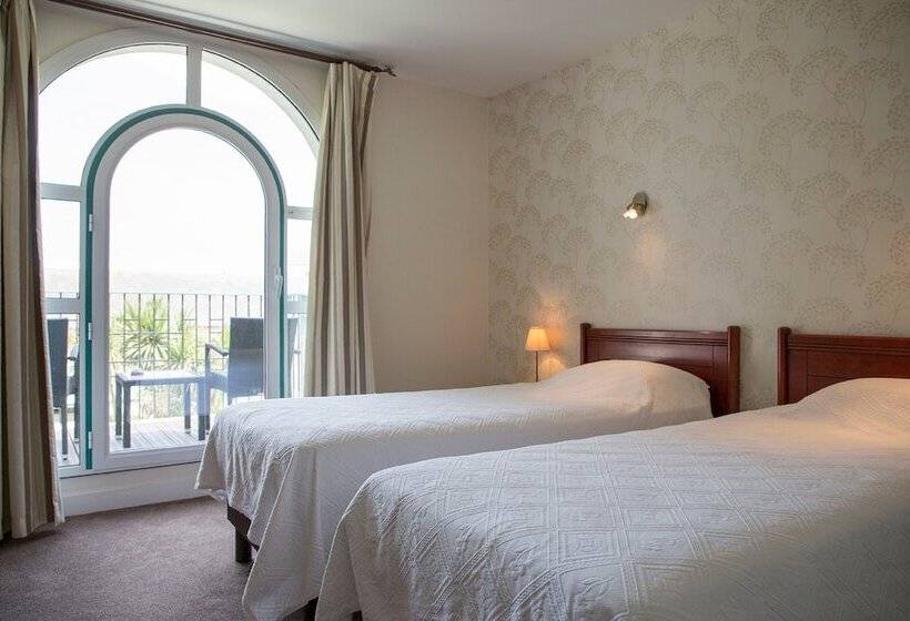 Номер Стандарт Вид на Сад, Clos De Vallombreuse, The Originals Relais
