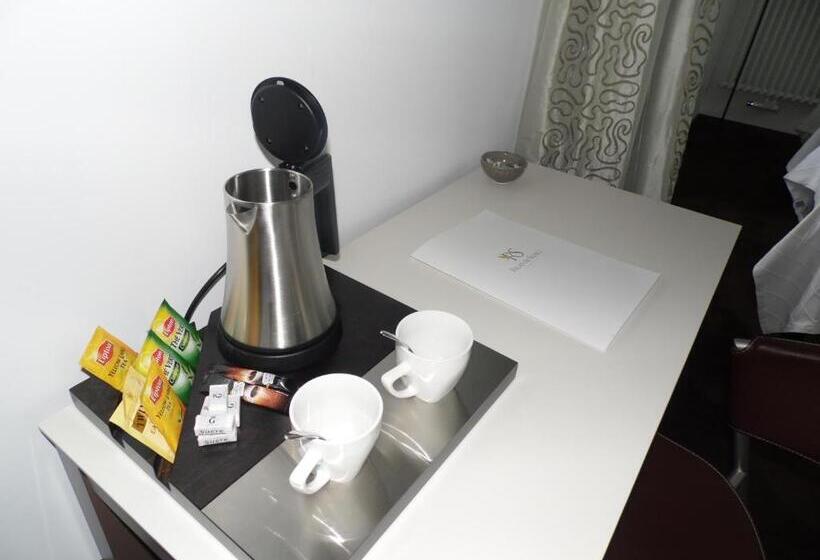 חדר סופריור, Clos De Vallombreuse, The Originals Relais