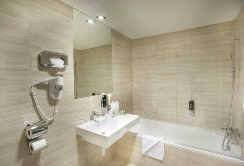 اتاق استاندارد یک نفره, Grandior Hotel Prague