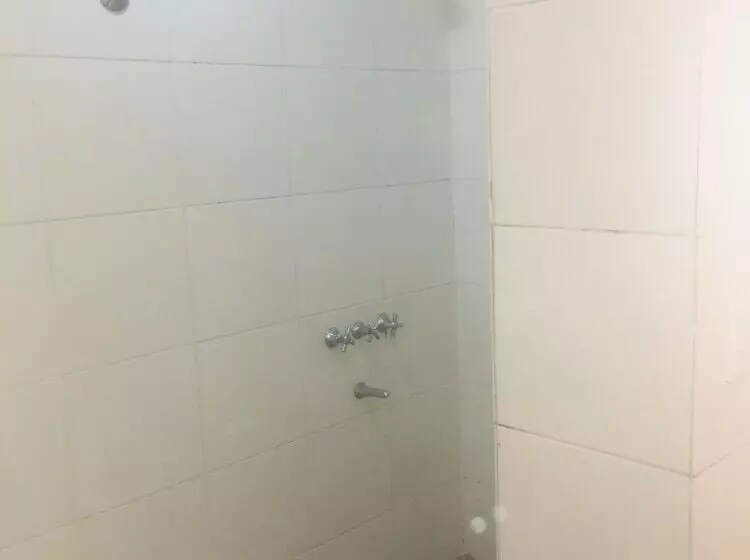 اتاق استاندارد سه نفره, Chipre