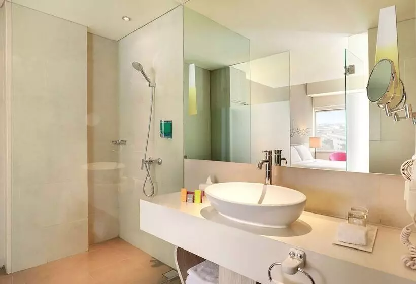 スーペリアールーム, Ibis Styles Jakarta Gajah Mada