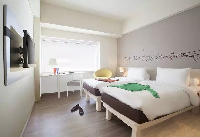 スーペリアールーム, Ibis Styles Jakarta Gajah Mada
