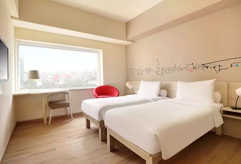 スーペリアールーム, Ibis Styles Jakarta Gajah Mada