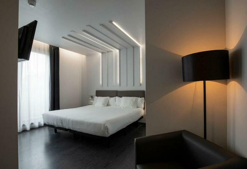 חדר סטנדרט, Lux Santiago