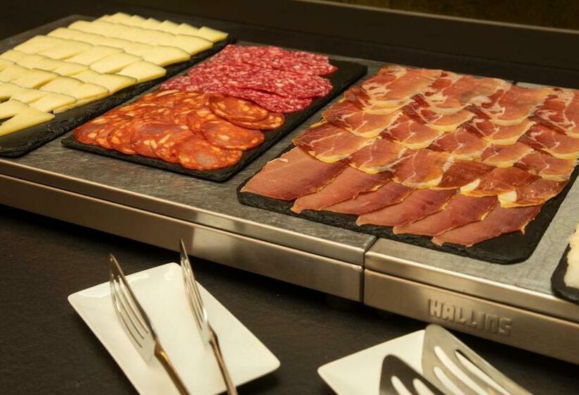 חדר סופריור, Lux Santiago