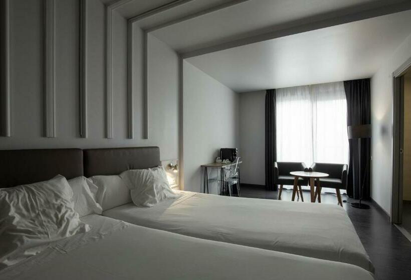 חדר סופריור, Lux Santiago