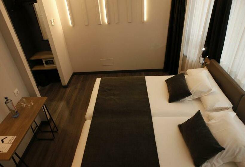 חדר סופריור, Lux Santiago