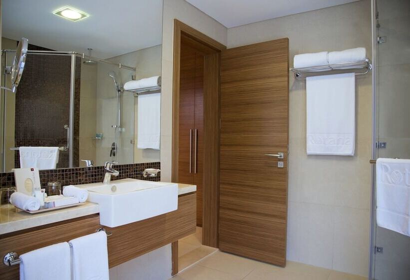 1 Bedroom Apartment City View, Majestic Arjaan By Rotana – Manama