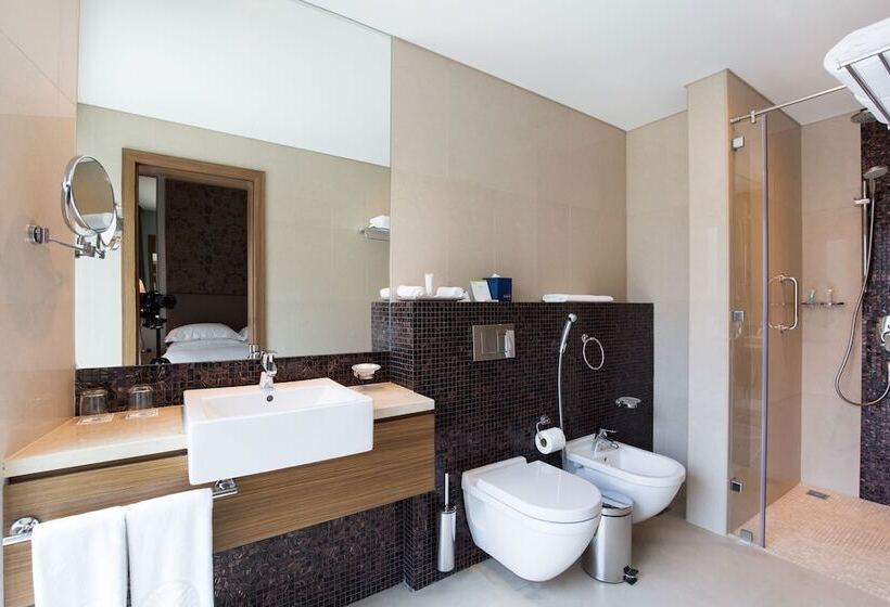 استودیو استاندارد با چشم‌انداز استخر, Majestic Arjaan By Rotana – Manama