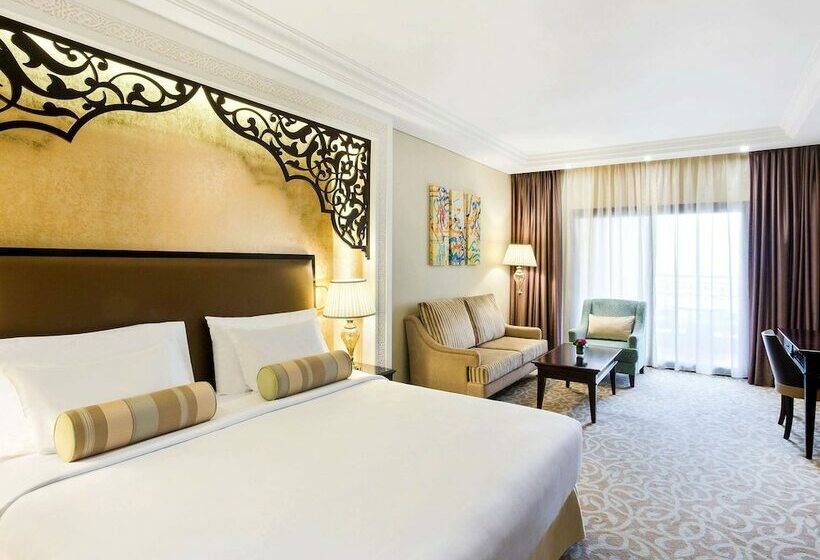 발코니가 있는 프리미엄 룸, Pullman Resort Al Marjan Island
