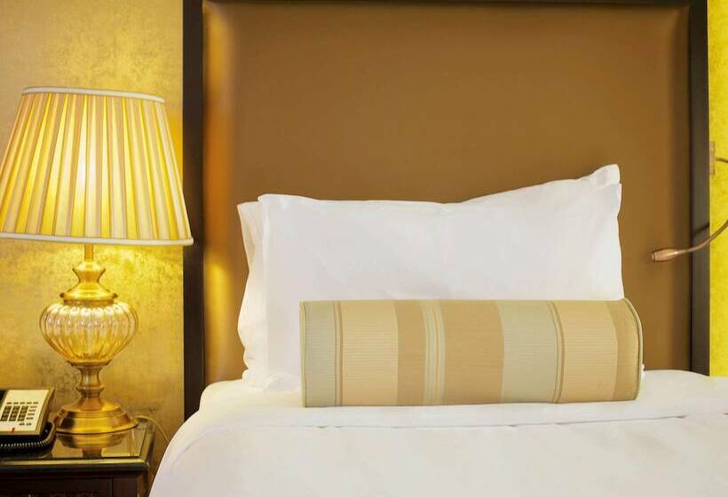 اتاق سوپریور با چشمانداز جانبی دریا, Pullman Resort Al Marjan Island