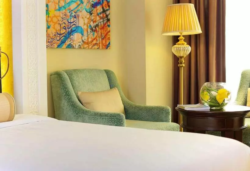 Superior-huone Sivuttainen Merinäkymä, Pullman Resort Al Marjan Island