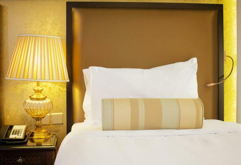 اتاق پریمیوم با بالکن, Pullman Resort Al Marjan Island