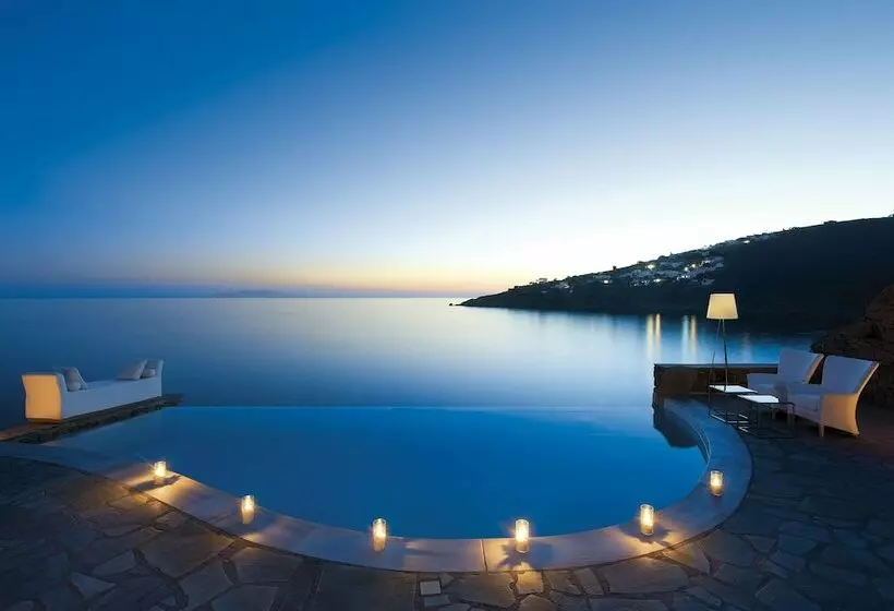 سوییت با استخر, Petasos Beach Resort & Spa   Small Luxury Hotels Of The World