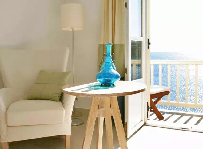 اتاق سوپریور سه تخته, Petasos Beach Resort & Spa   Small Luxury Hotels Of The World