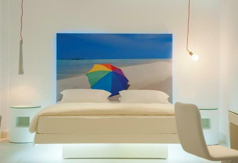 Люкс с Бассейном, Petasos Beach Resort & Spa Small Luxury Hotels Of The World