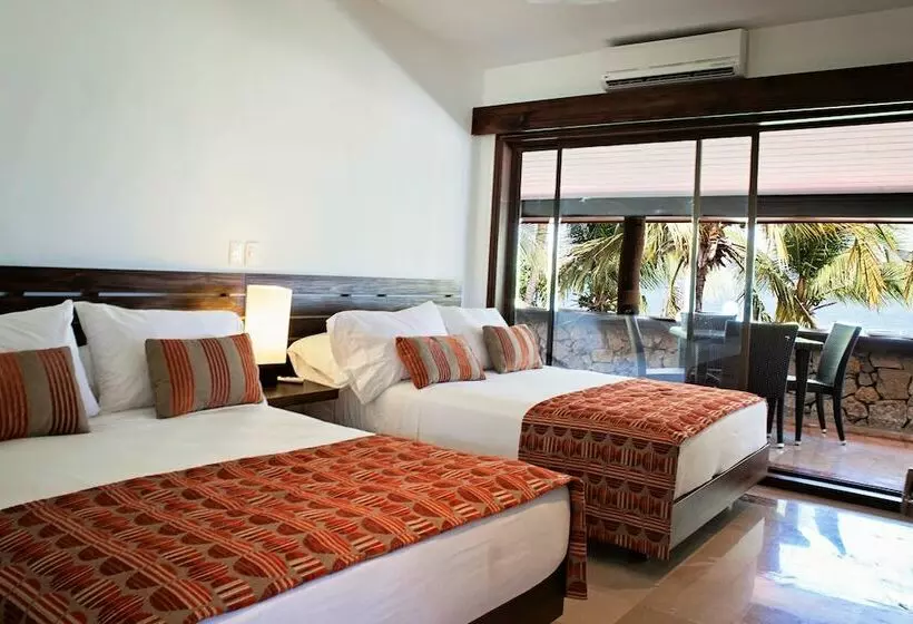 اتاق لوکس, Santamaría Del Mar