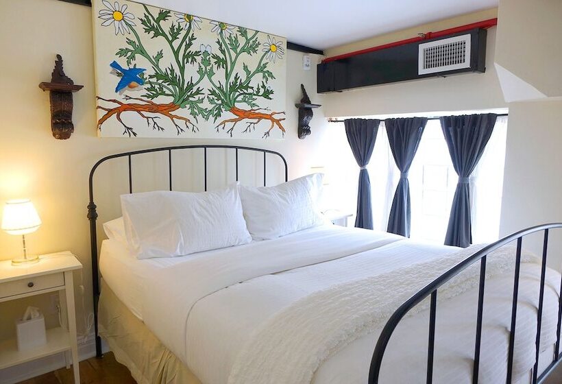 דירת דופלקס 2 חדרי שינה, The Box House