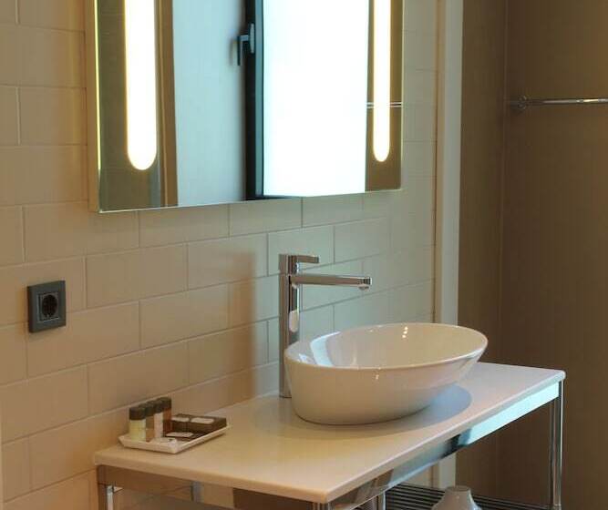 سوییت سوپریور, Upsuites