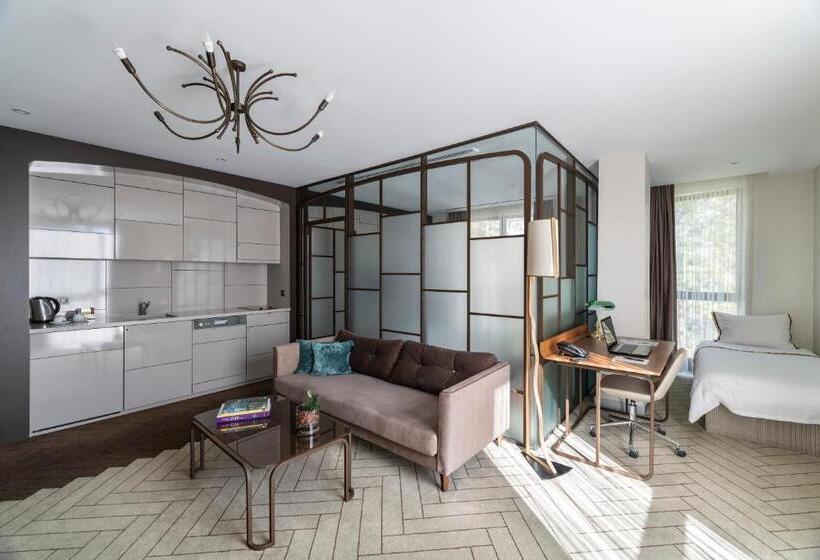 سوییت اجرایی, Upsuites