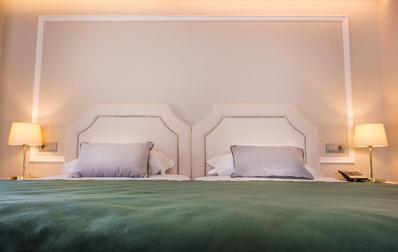 标准间, Imperhotel