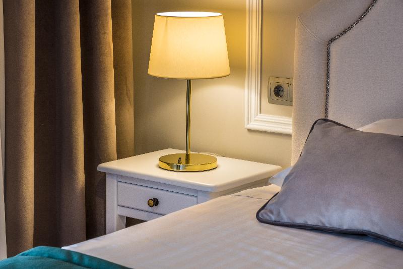 标准单人间, Imperhotel