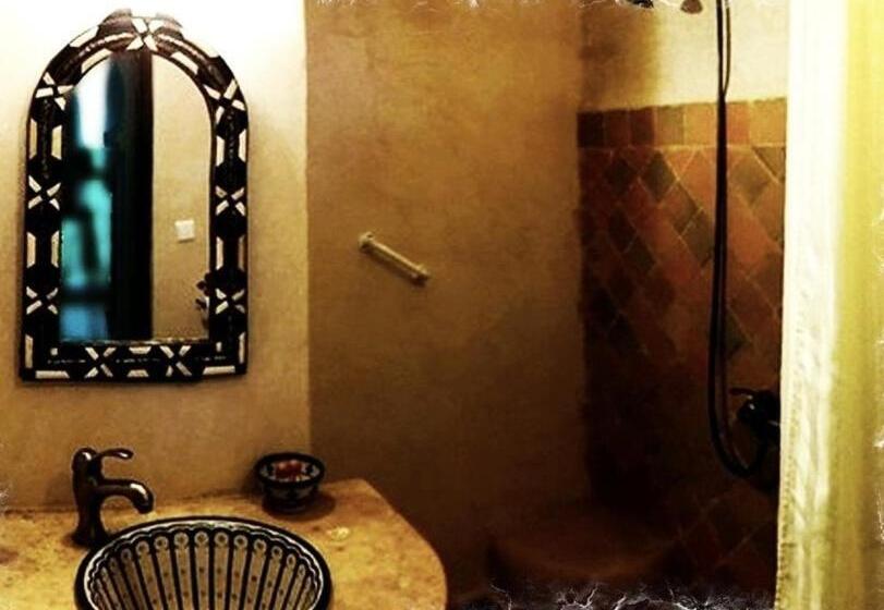 스탠다드 룸, Riad Assilah Chaouen