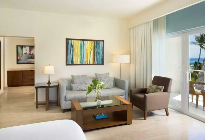 Junior Suite King Bed