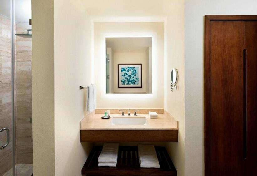 Classic Room Double Bed Sea View, The Westin Puntacana Resort