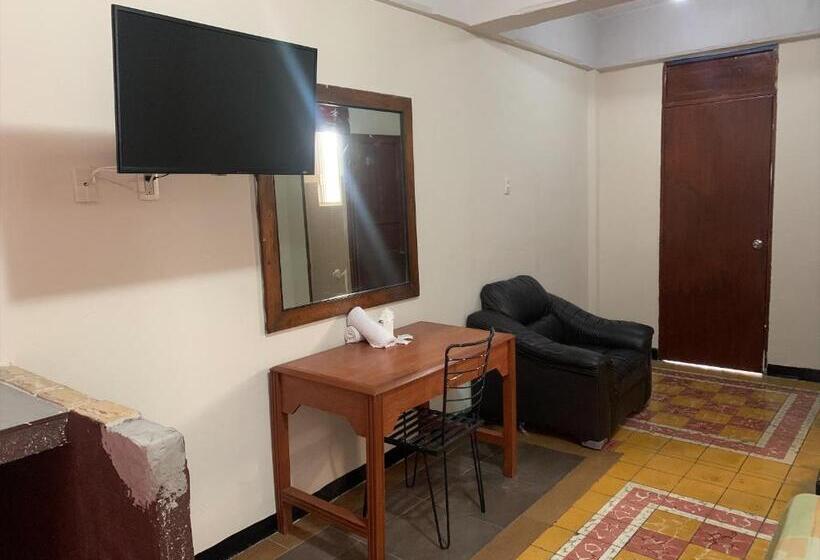 اتاق استاندارد, Papagayo