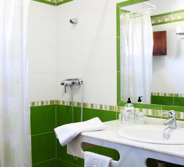 标准间, Hospederia Santiago