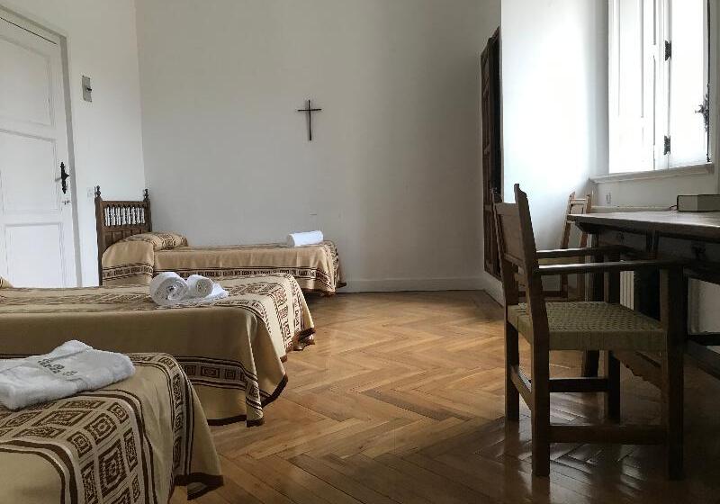 اتاق استاندارد سه نفره, Hospederia Santa Cruz