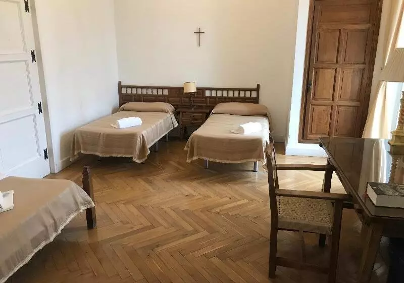 اتاق استاندارد سه نفره, Hospederia Santa Cruz