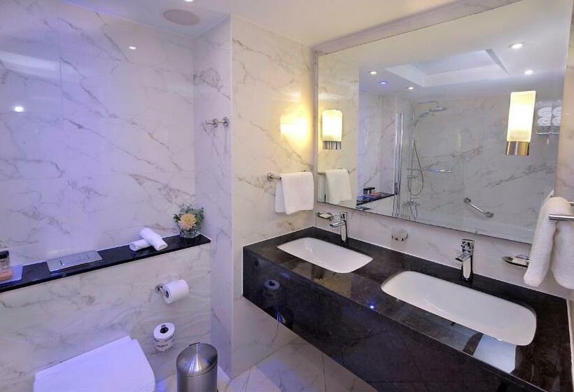 اتاق لوکس با چشم‌انداز دریا, Olympic Lagoon Resort Paphos