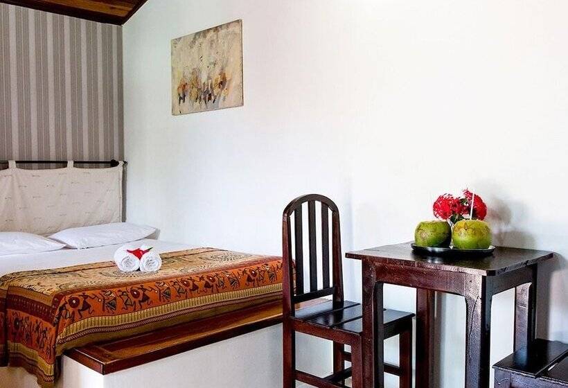غرفة قياسية ثلاثية, Pousada Cacimbinhas