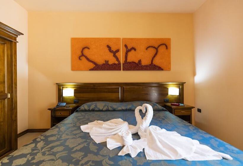 Номер Стандарт, Tropis