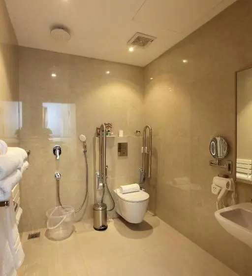 اتاق استاندارد برای معلولان, Raas Residency