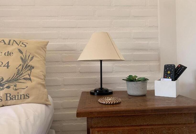 バルコニー付きデラックスルーム, Casa Boutique