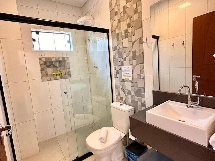 اتاق استاندارد چهار تخته, Pousada Villa Vantino