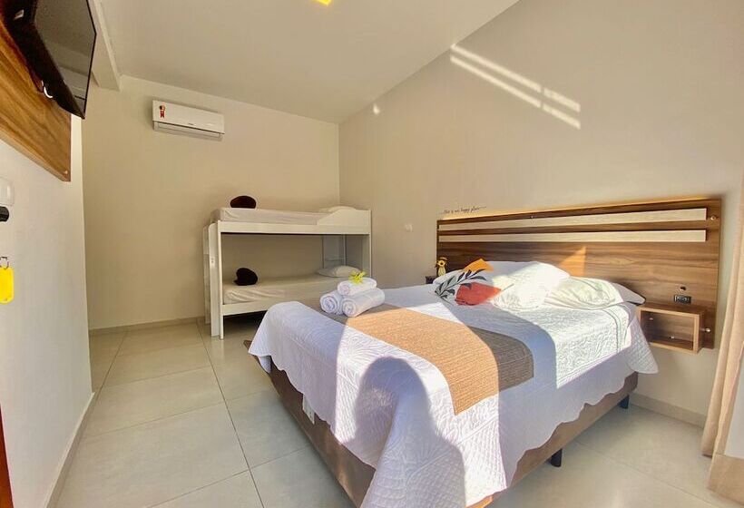 اتاق سوپریور چهار تخته, Pousada Villa Vantino