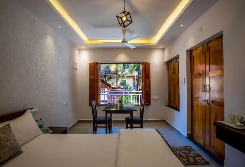 スタンダードスタジオ, Whiteboard Homes Siolim
