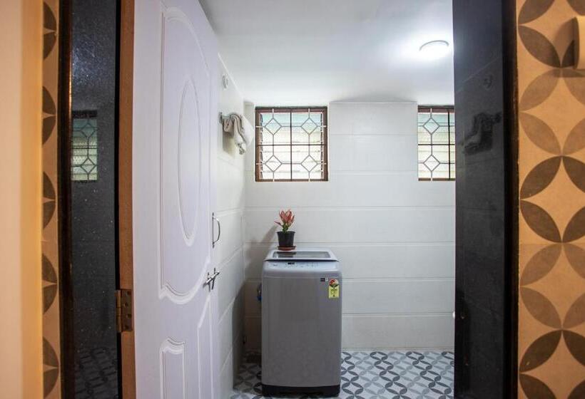 דירת חדר, Whiteboard Homes Siolim